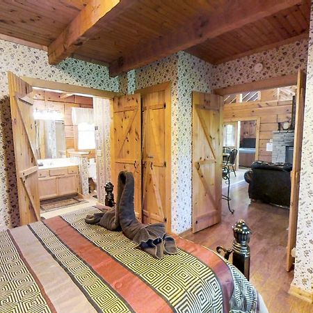 Priscilla Heights Lane Cabin 3301 鸽子谷 外观 照片